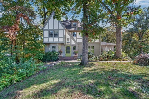 Homes For Sale - 405 49th Street<br/> Des Moines, IA 50312