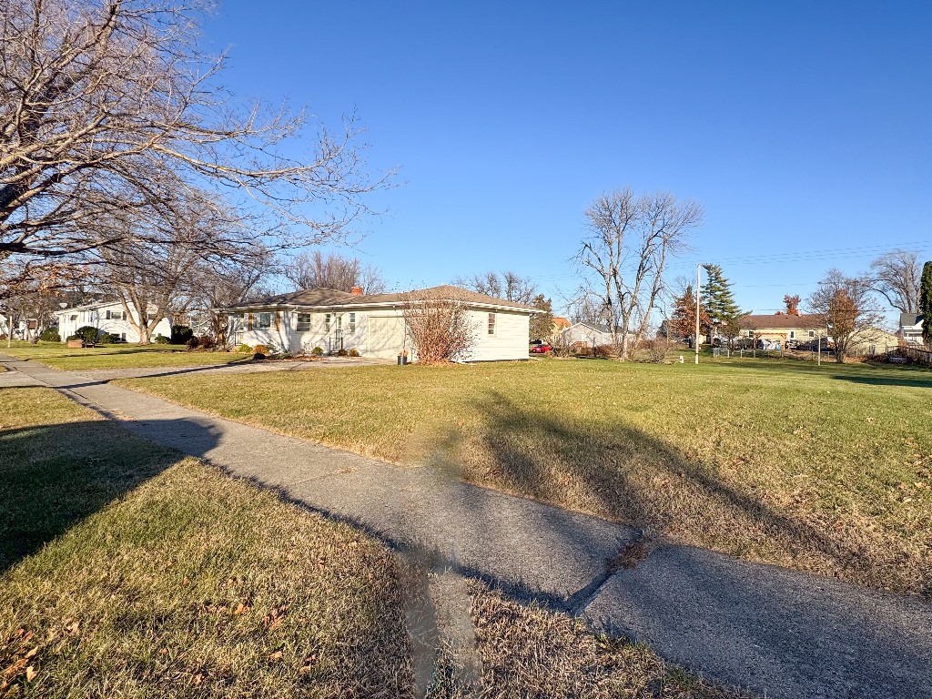 302 S Linn Street, Roland, Iowa image 34