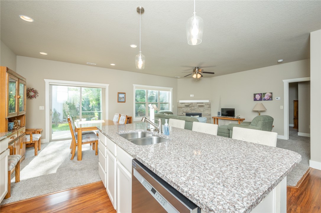 111 North Drive, Montezuma, Iowa image 10