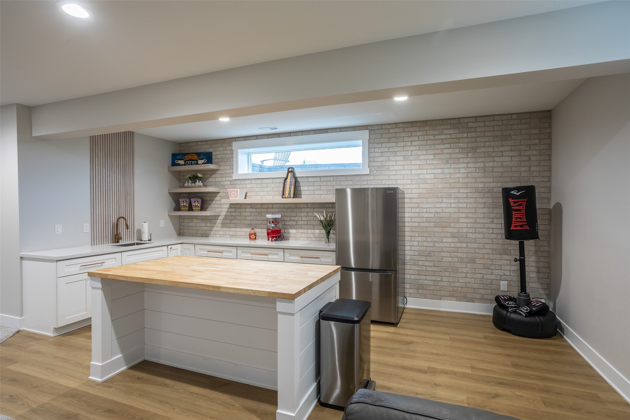 2770 NW 167th Street, Clive, Iowa image 30