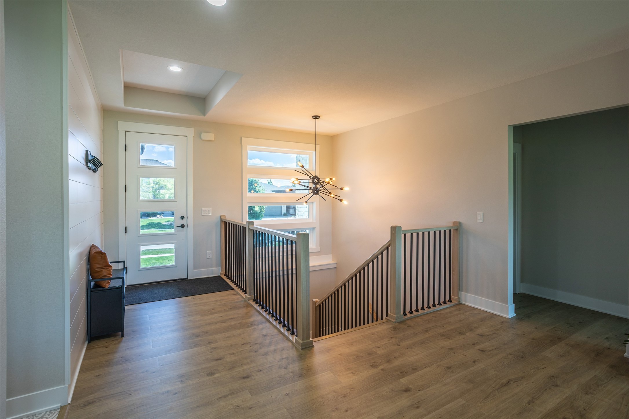 2770 NW 167th Street, Clive, Iowa image 4