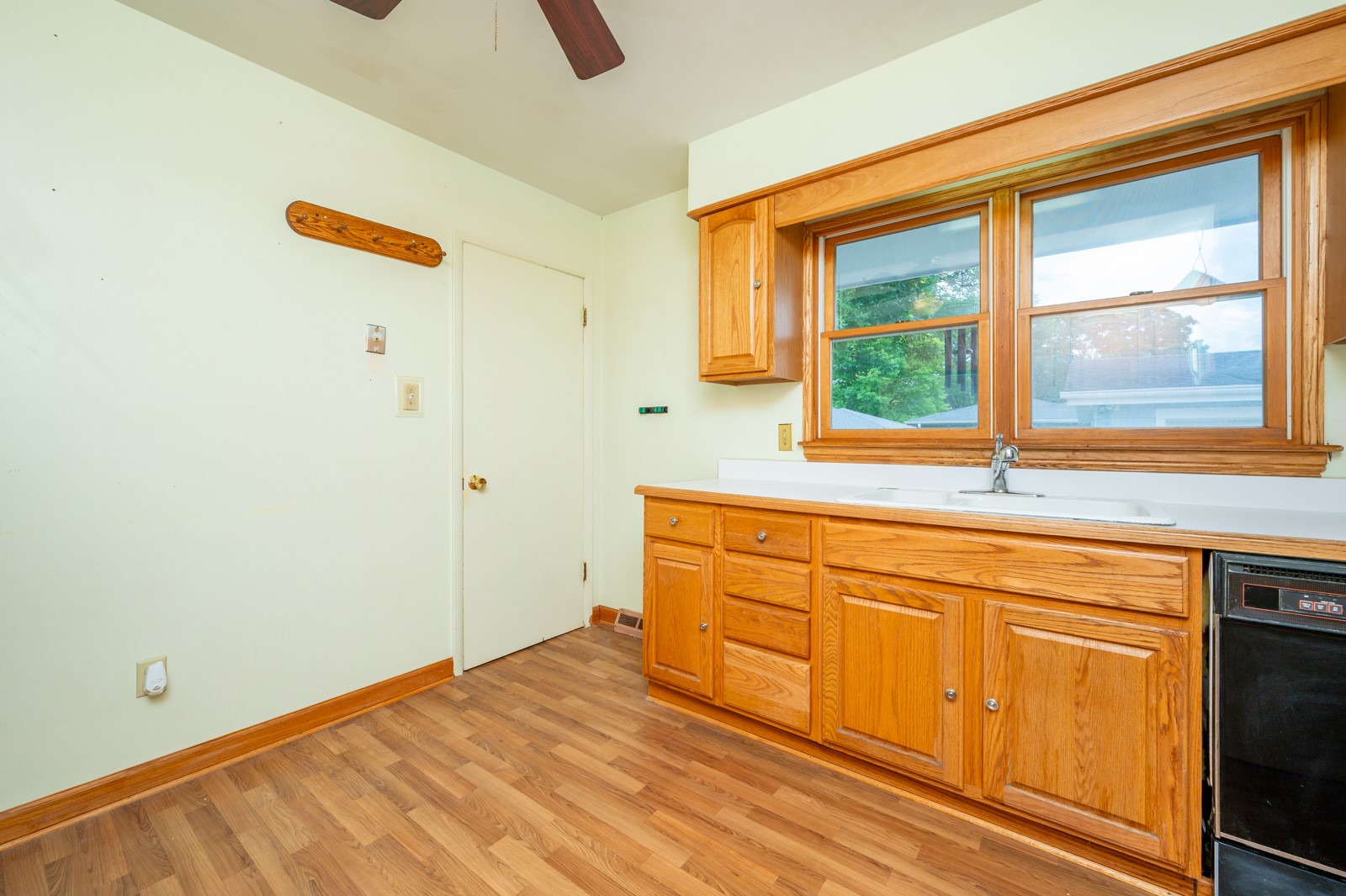 3214 Brinkwood Road, Des Moines, Iowa image 5