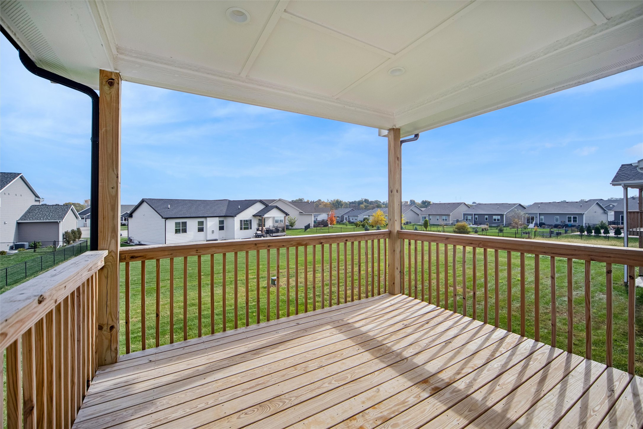 West Des Moines, Iowa 50265, United States, 4 Bedrooms Bedrooms, ,2 BathroomsBathrooms,Residential,Active,237230