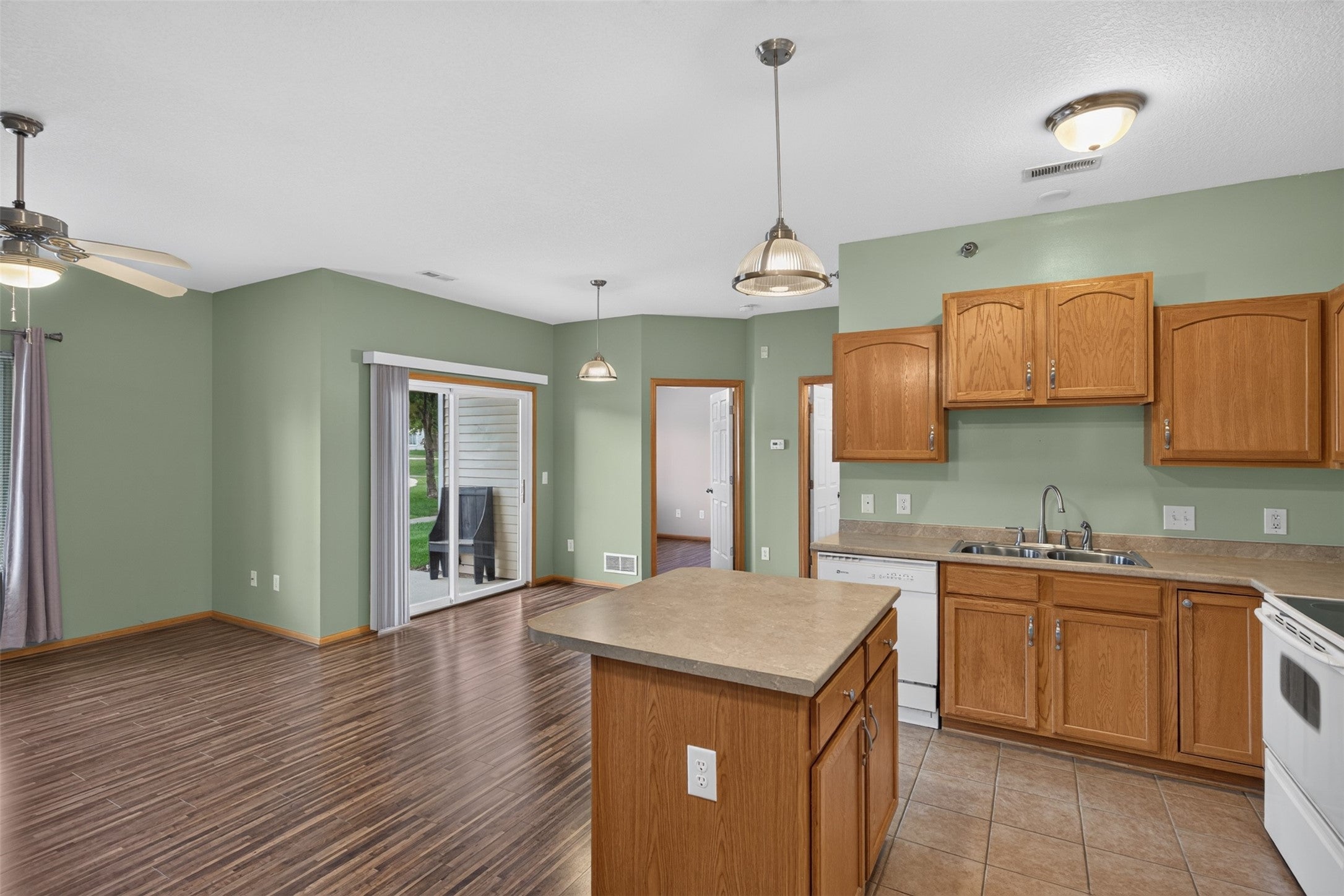 10335 Norfolk Drive 13