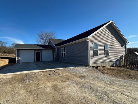 Vacant Land For Sale - 2237 Holliwell Valley Court<br/> Winterset, IA 50273