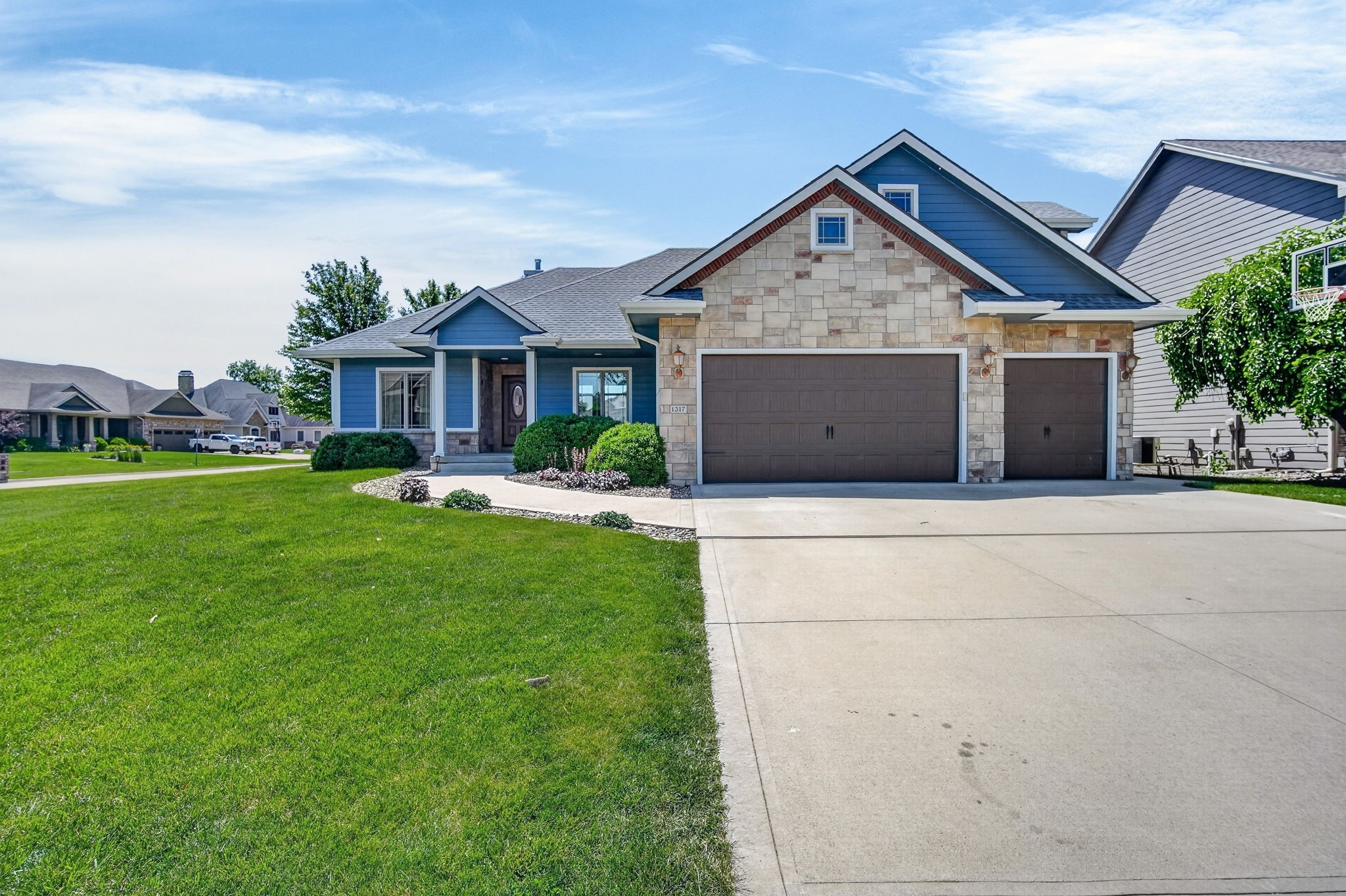 Photo 1 of 34 — 1317 NE 29th Street, Ankeny, IA 50021