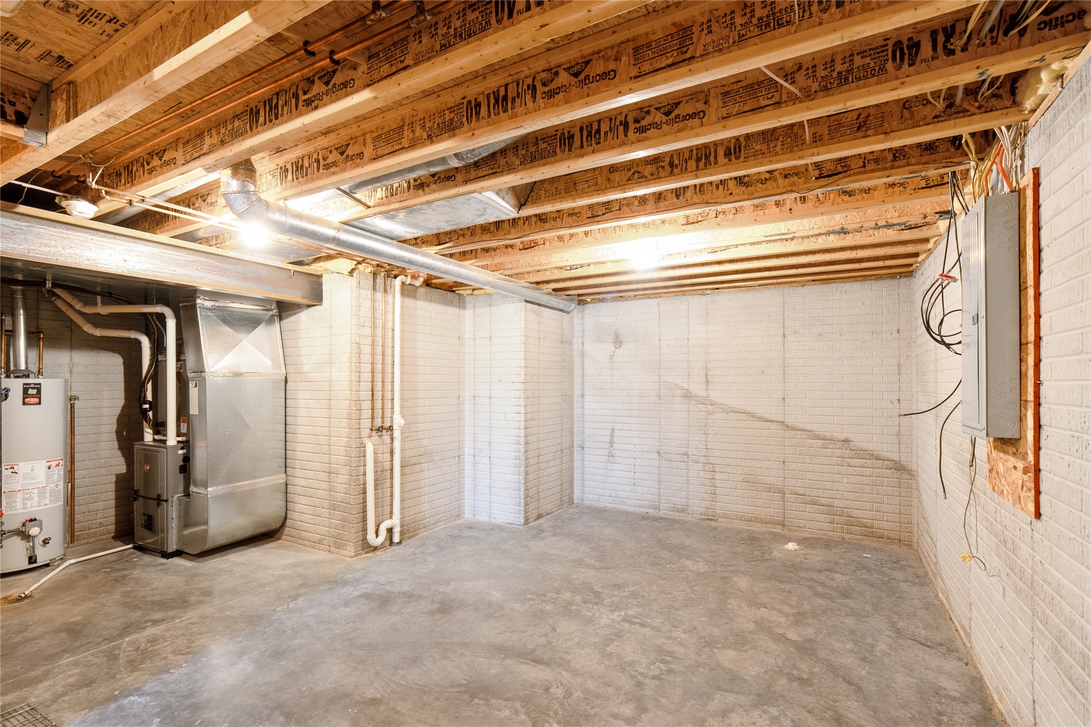 1005 Liberty Lane, Carlisle, Iowa image 27