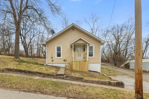 Homes For Sale - 510 Kruger Street<br/> Ottumwa, IA 52501