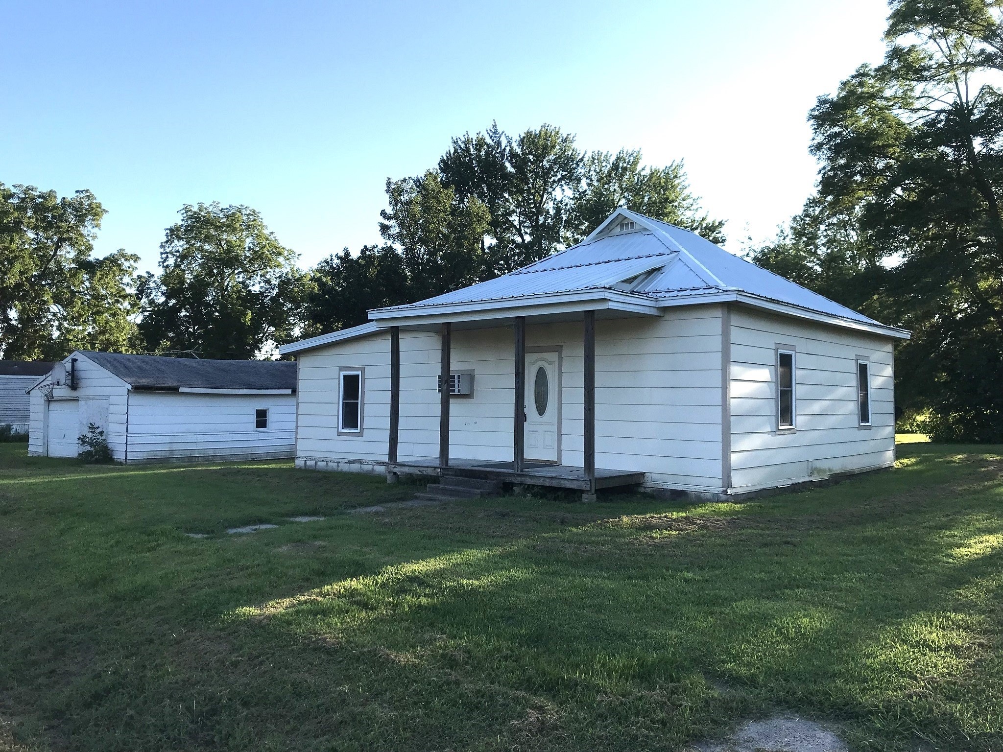 711 Jackson Street