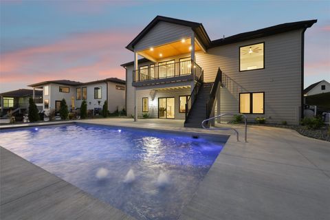 14204 Persimmon Drive Urbandale IA 50323