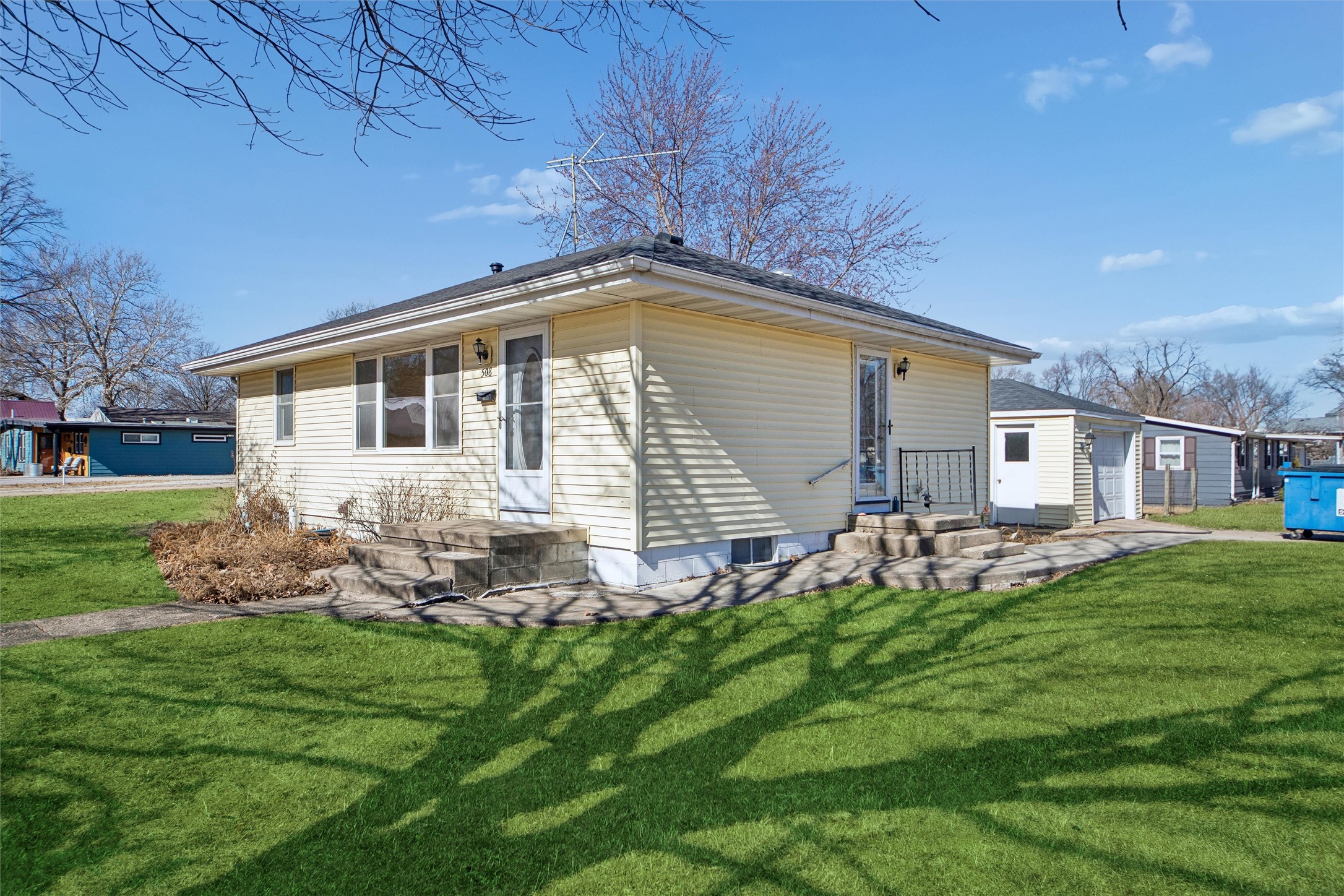 508 E Clinton Avenue