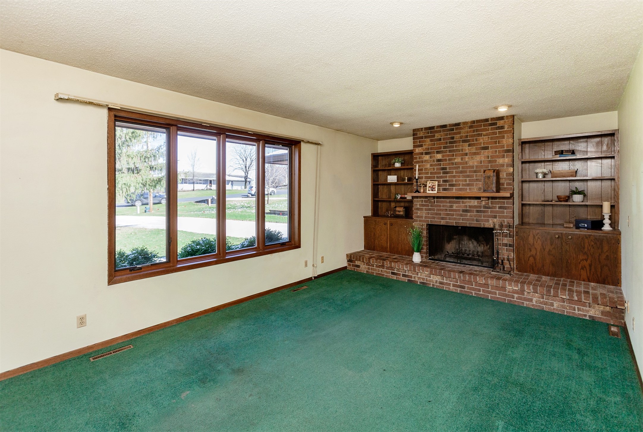 446 Rookwood Drive, Ames, Iowa image 10