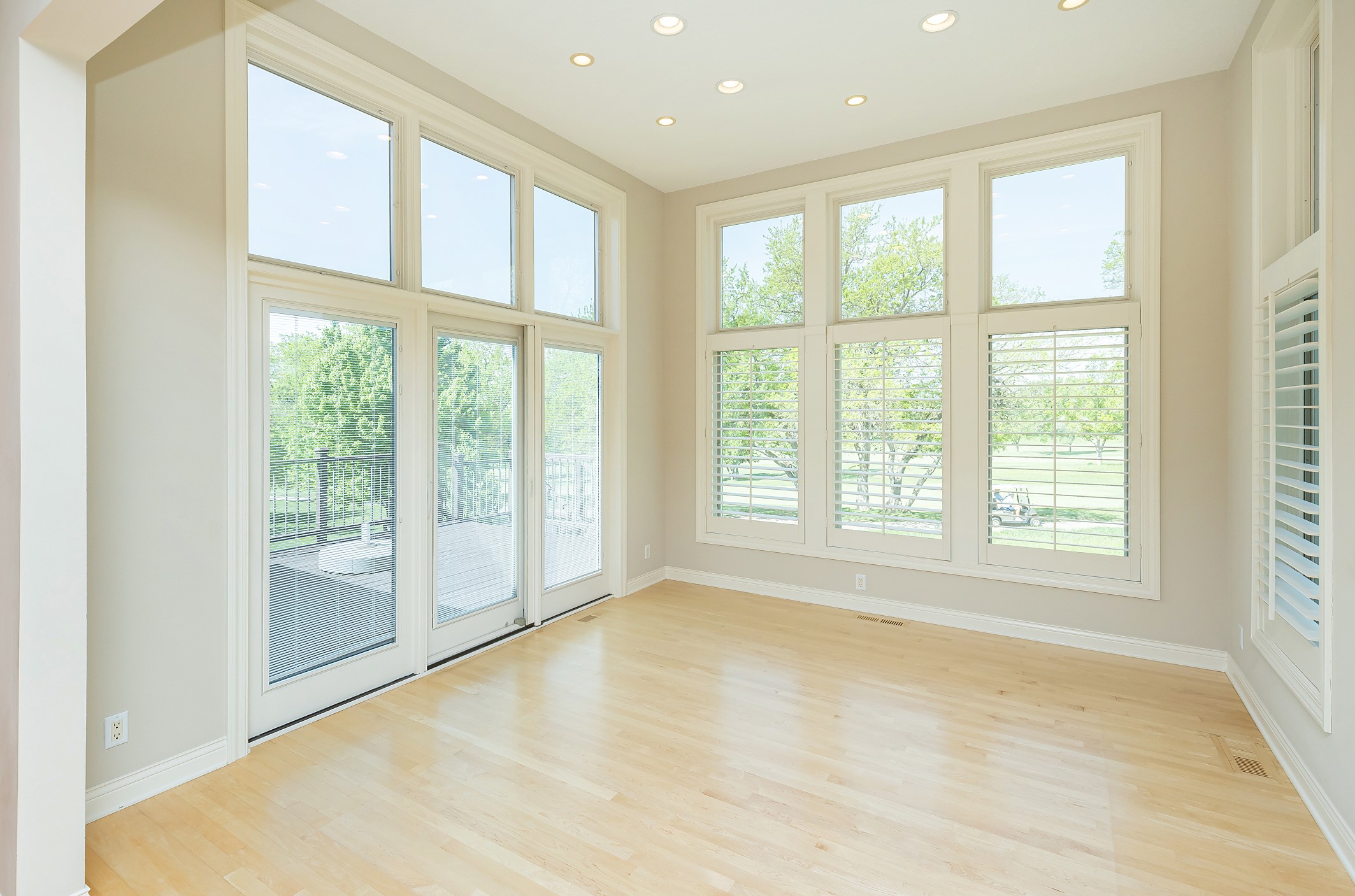 1259 Glen Oaks Drive, West Des Moines, Iowa image 9