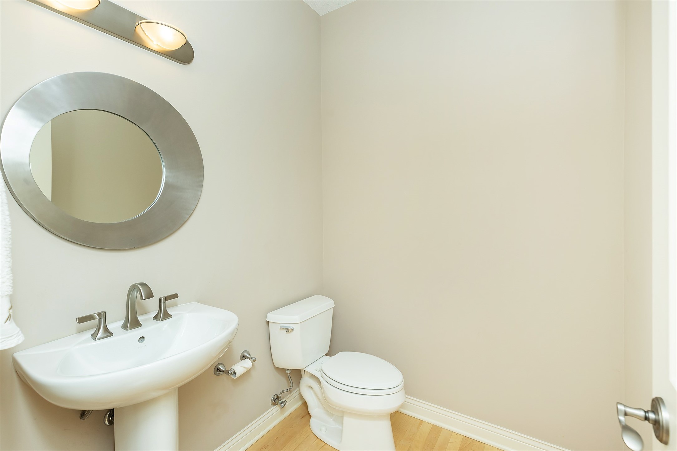 1259 Glen Oaks Drive, West Des Moines, Iowa image 13