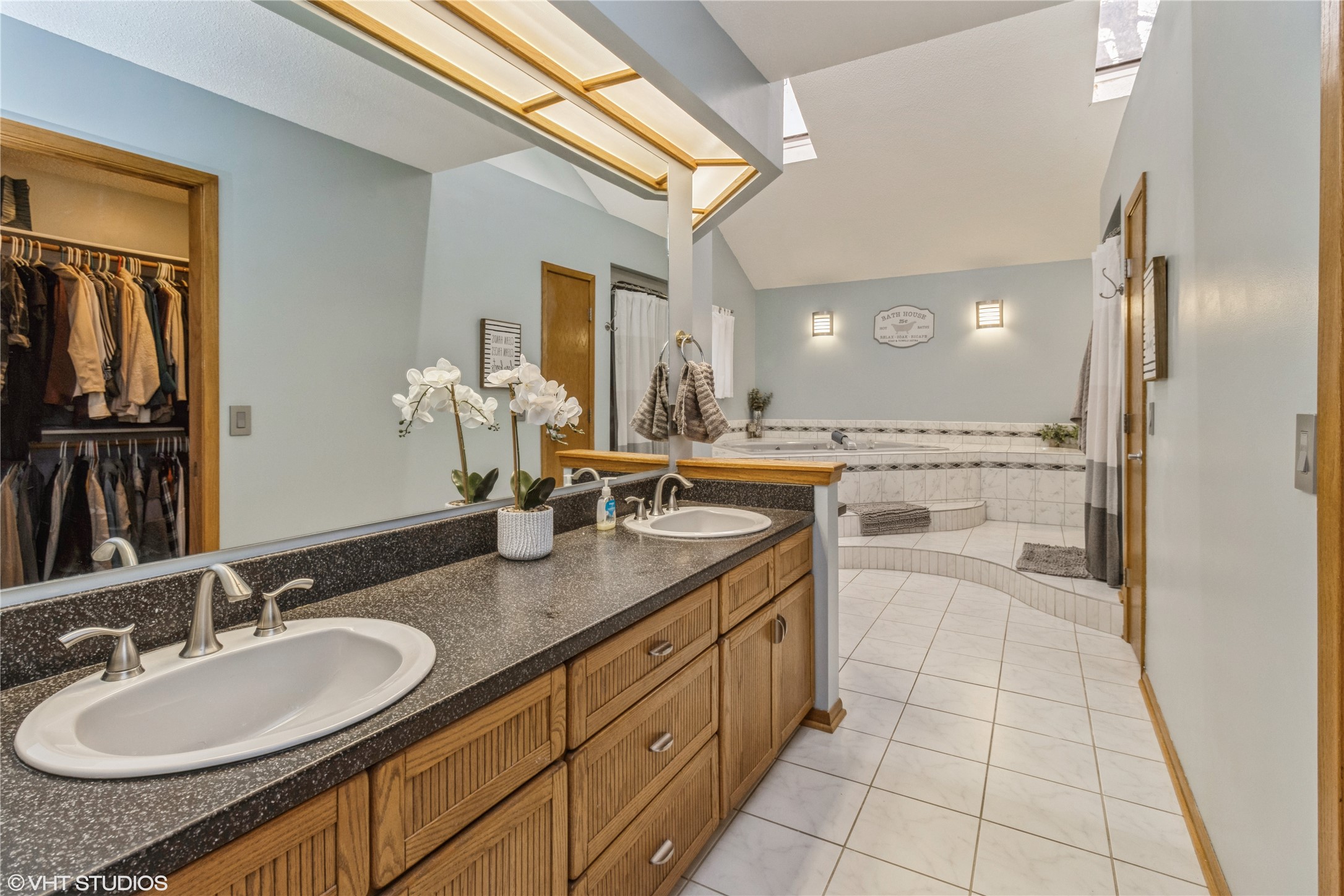 5708 Pommel Court, West Des Moines, Iowa image 17