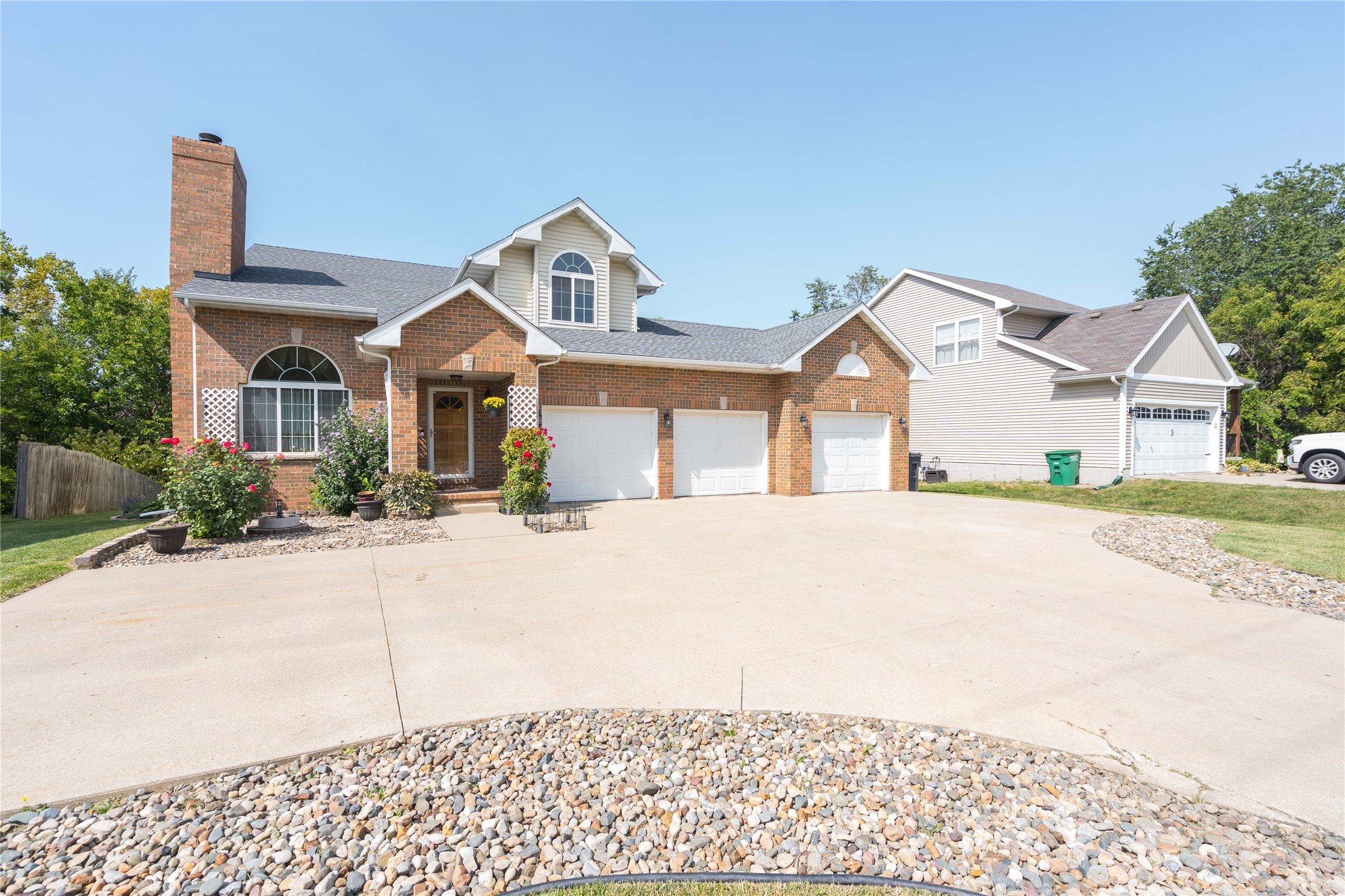 1018 SW Ankeny Road, Ankeny, Iowa image 2