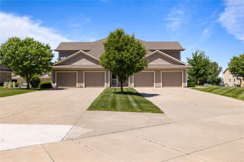 Condo For Sale - 2606 NE Oak Drive #4<br/> Ankeny, IA 50021