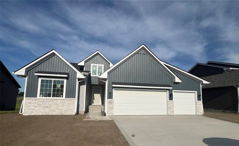 Homes For Sale - 409 NE Madison Avenue<br/> Elkhart, IA 50073