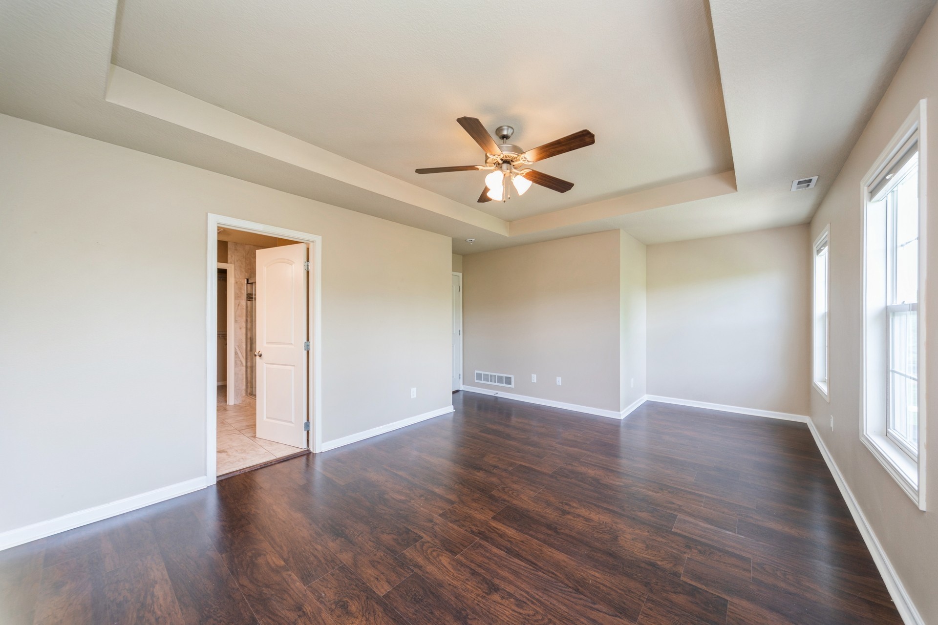 9165 Greenspire Drive #102, West Des Moines, Iowa image 15