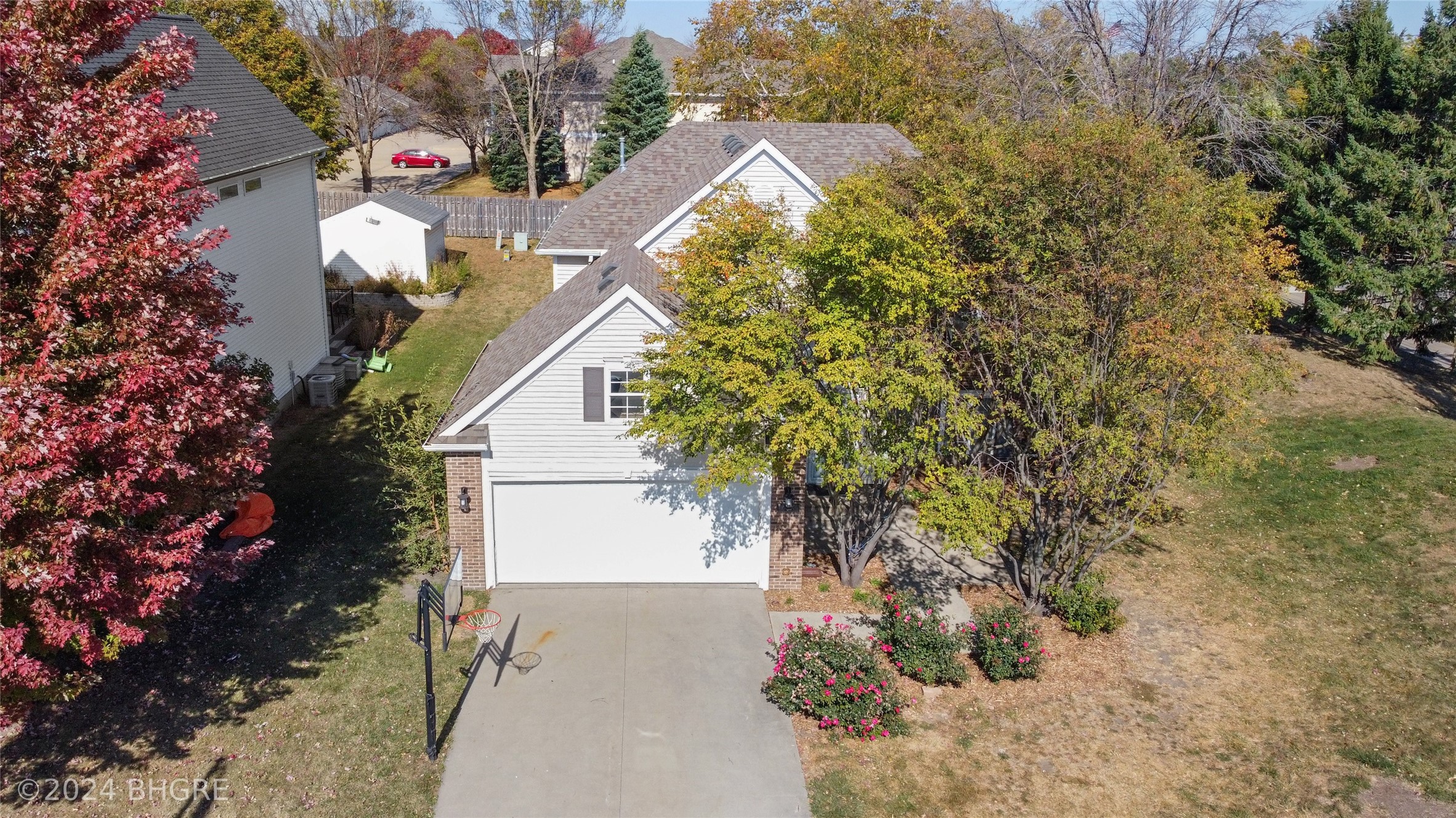 15613 Hawthorn Drive, Clive, Iowa image 28