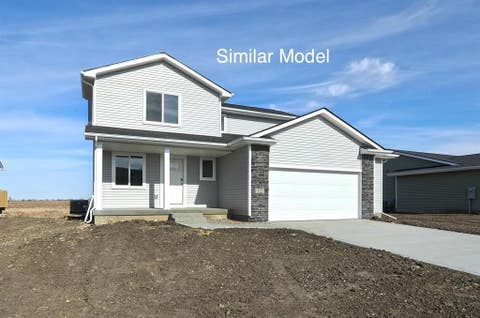 Homes For Sale - 940 Lavender Lane<br/> Pella, IA 50219