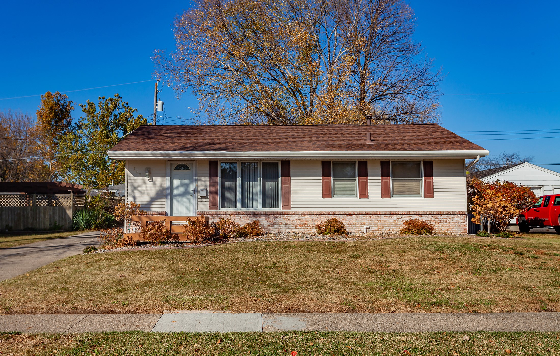 105 11th Street, Altoona, Iowa image 2