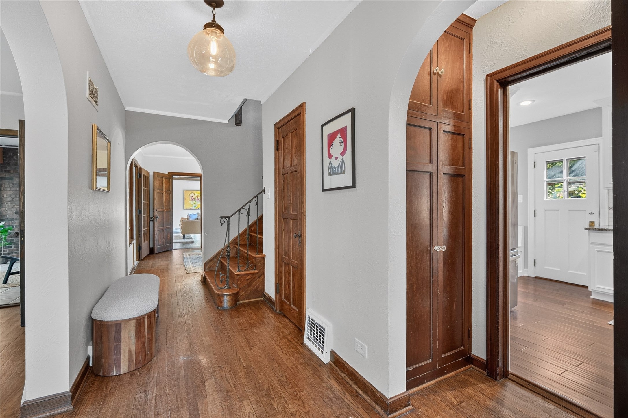 6001 Walnut Hill Drive