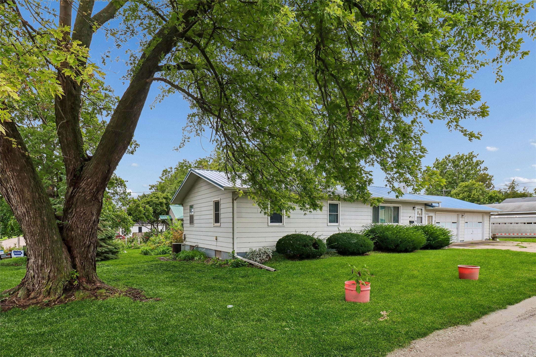 506 W North Street