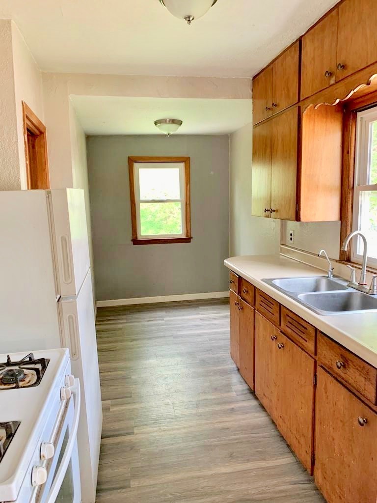 2219 Lincoln Avenue, Des Moines, Iowa image 2