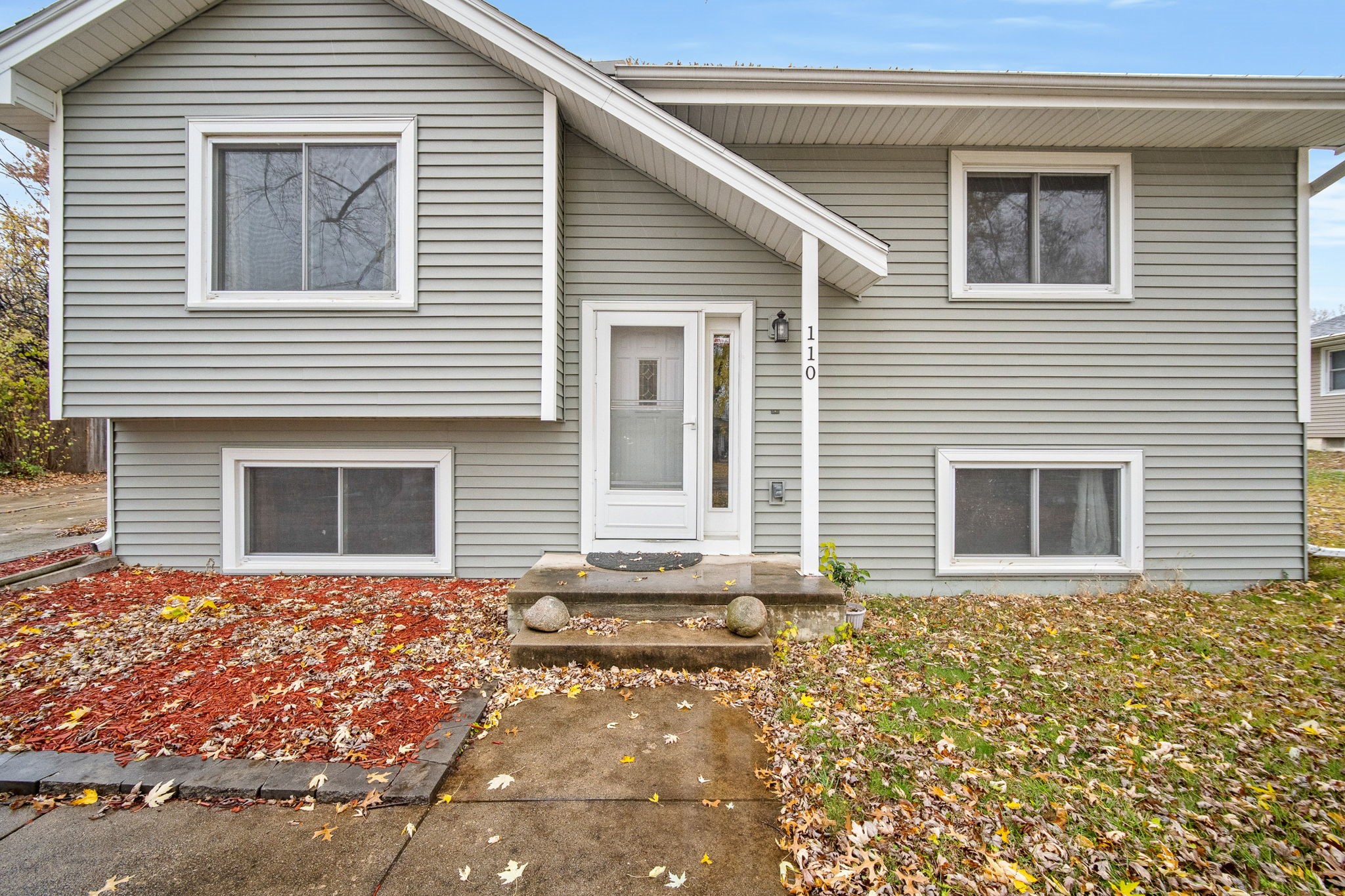 110 Cherry Street, Norwalk, Iowa image 3