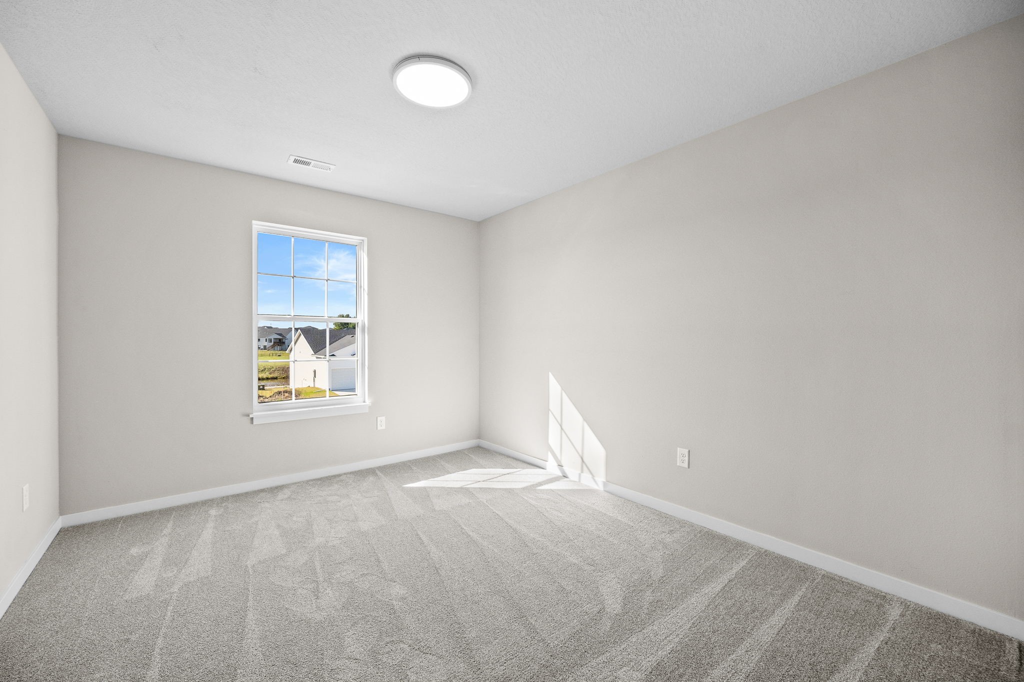 4427 Honey Bee Ridge, Des Moines, Iowa image 16