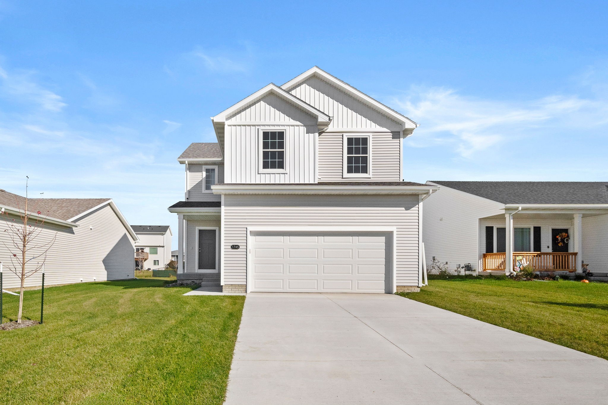 4427 Honey Bee Ridge, Des Moines, Iowa image 1