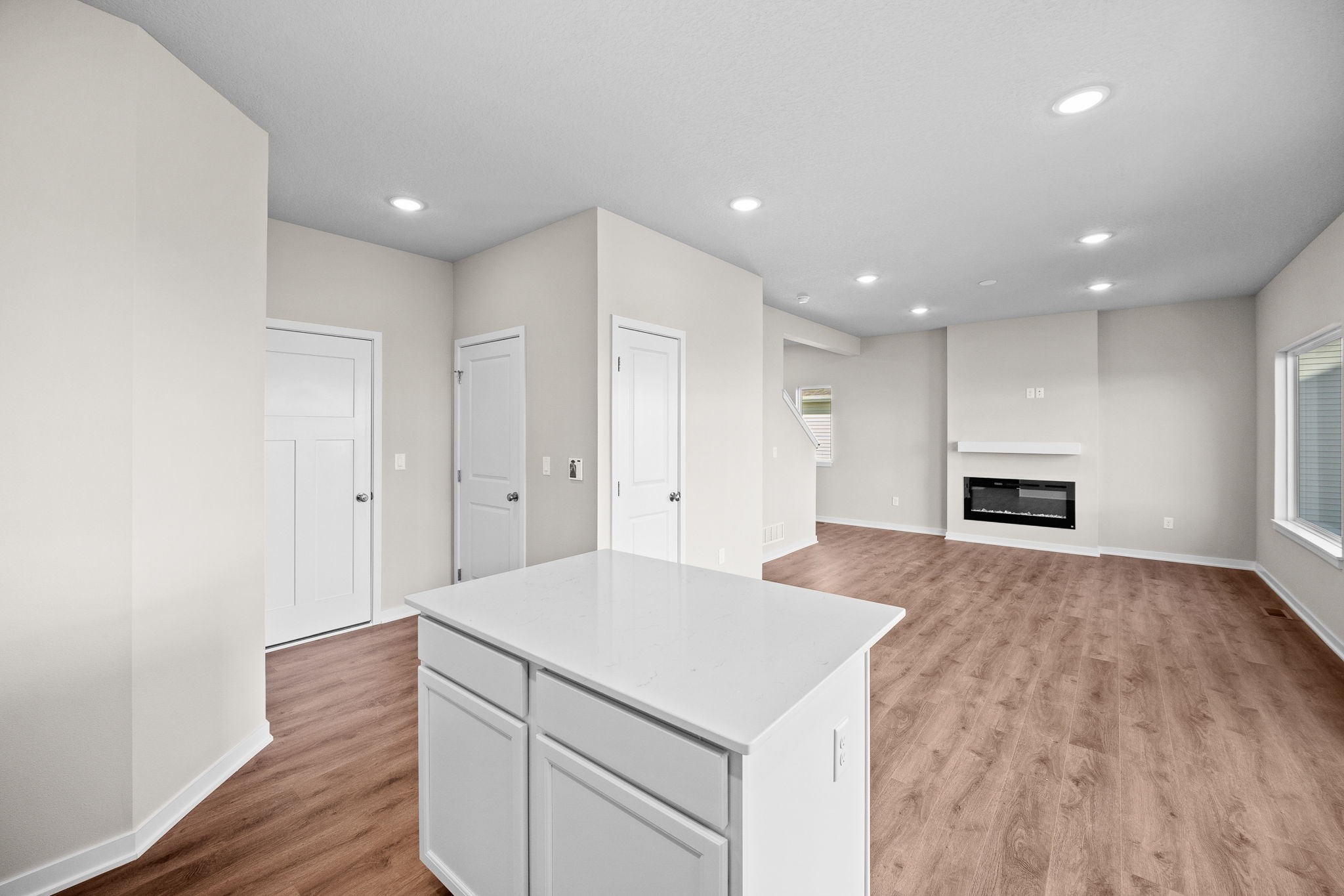 4427 Honey Bee Ridge, Des Moines, Iowa image 12