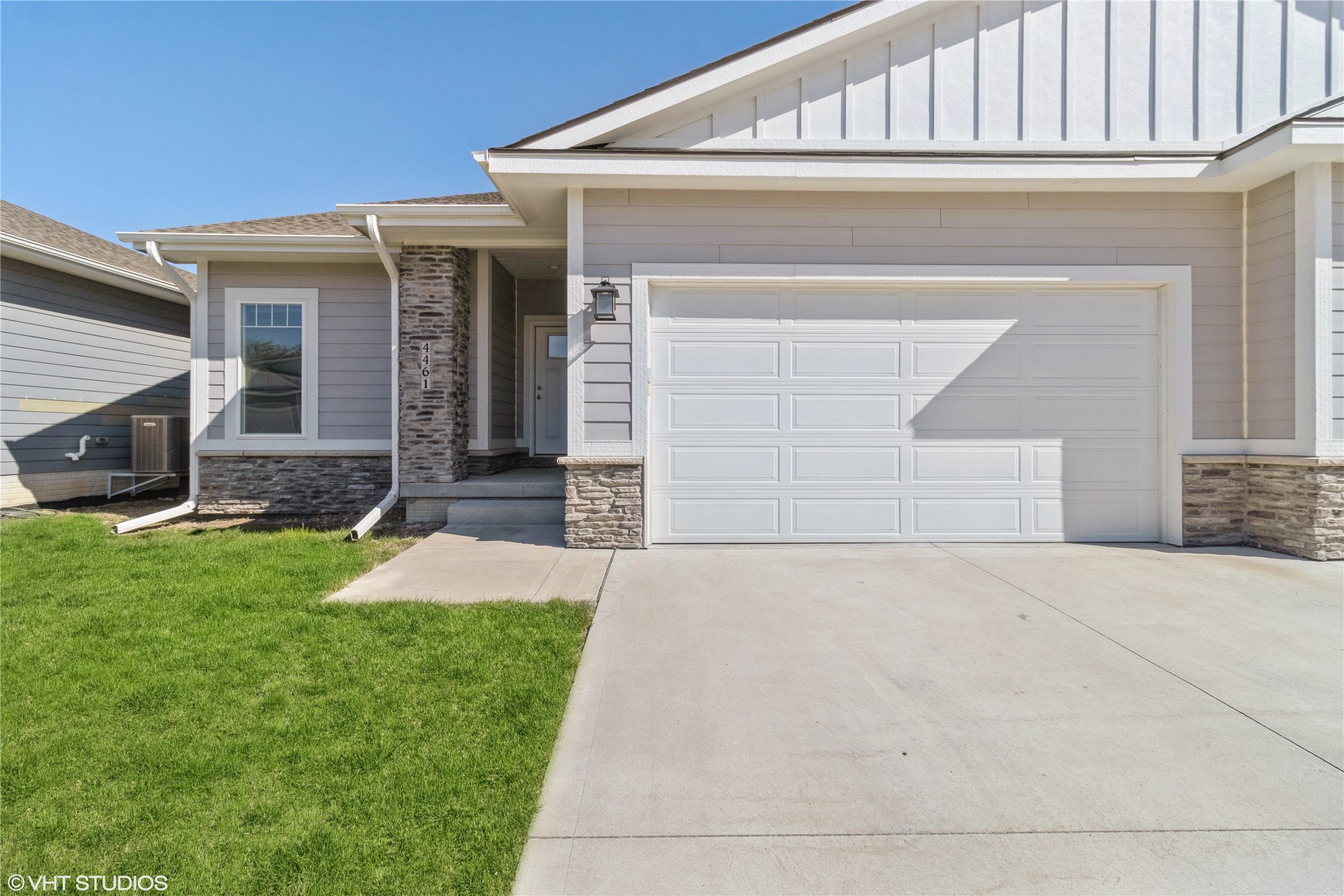 4461 Lower Beaver Road, Des Moines, Iowa image 1