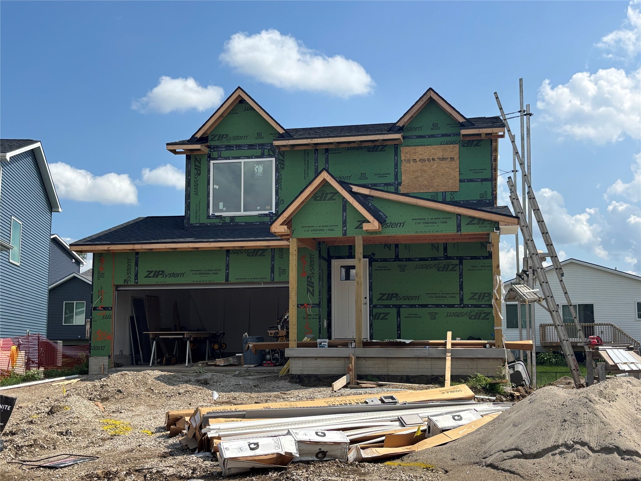 Photo 1 of 7 — 1832 Gordon Court, Norwalk, IA 50211