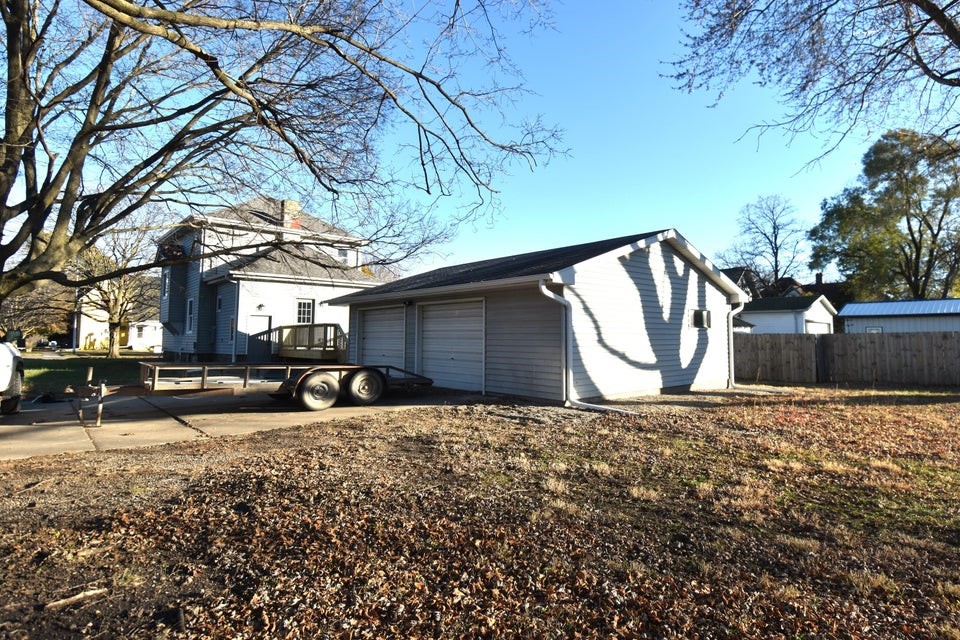 1627 Story Street, Boone, Iowa image 26