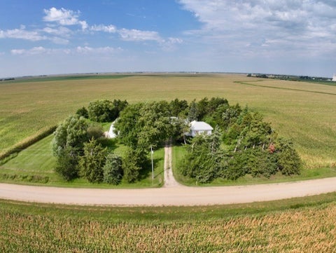Homes For Sale - 14369 E Avenue<br/> Dallas County, Dawson, IA 50066