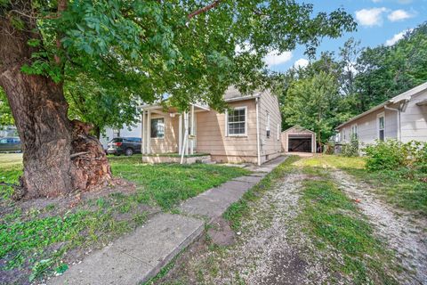 Homes For Sale - 4032 2nd Avenue<br/> Polk County, Des Moines, IA 50313