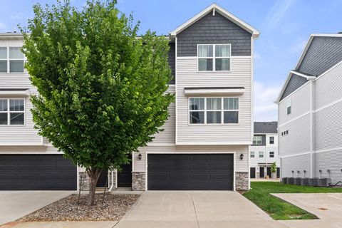 Condo For Sale - 170 NE 23rd Lane<br/> Ankeny, IA 50021