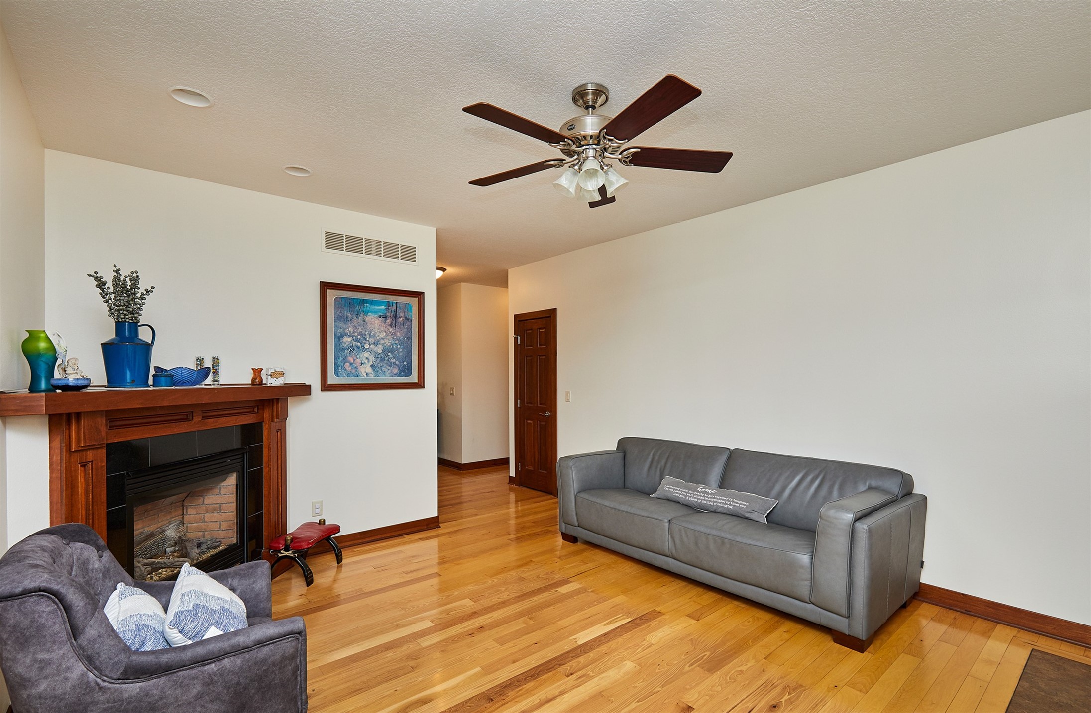 1690 SE Heritage Drive, Waukee, Iowa image 3