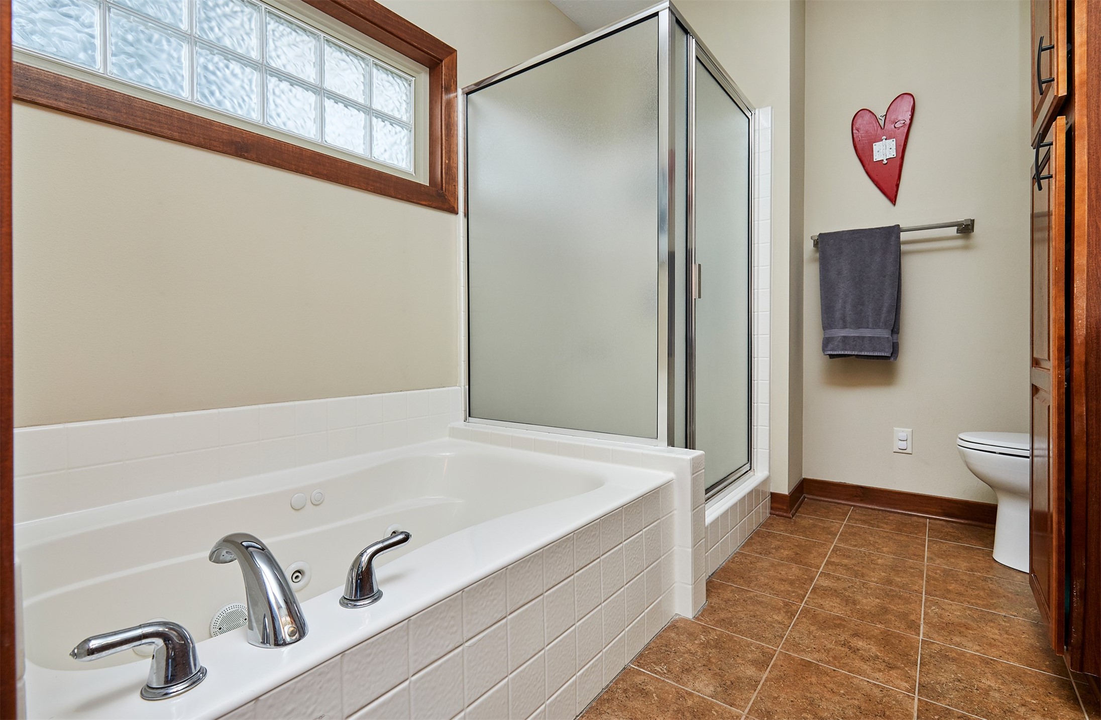 1690 SE Heritage Drive, Waukee, Iowa image 12