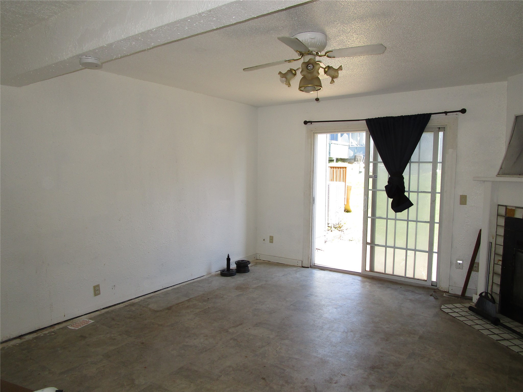 Des Moines, Iowa 50314, United States, 3 Bedrooms Bedrooms, ,1 BathroomBathrooms,Residential,Active,185655