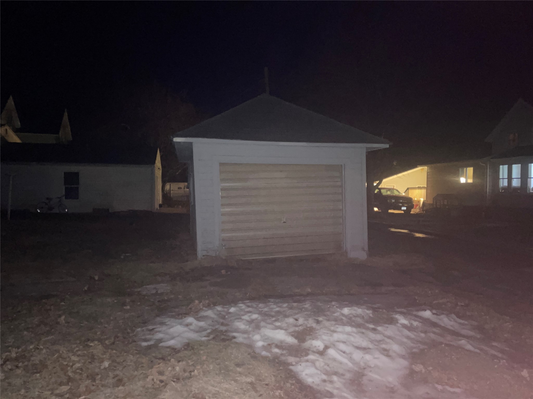 502 State Street - Photo 4