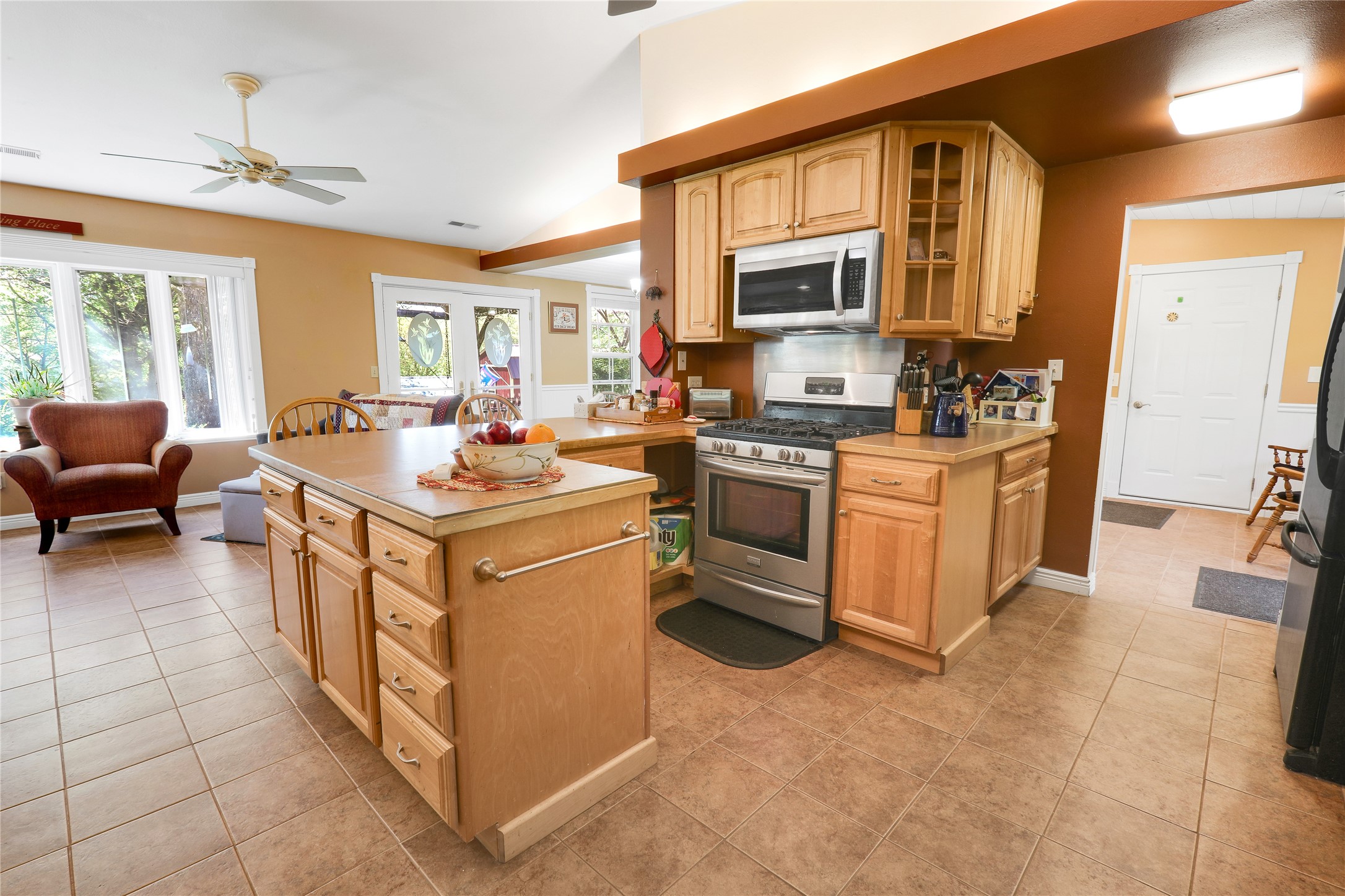 123 Timber Ridge Drive, Pella, Iowa image 12