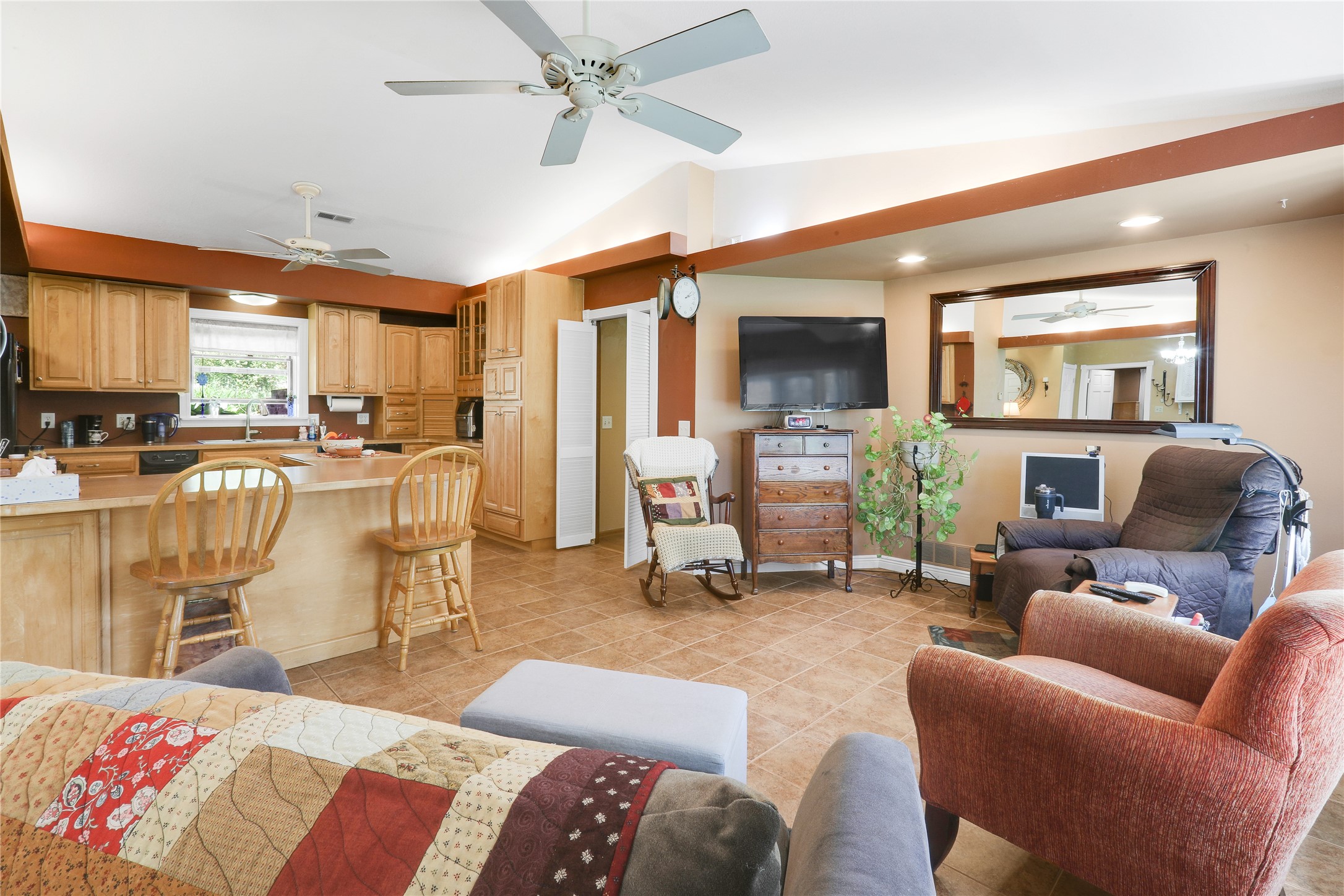 123 Timber Ridge Drive, Pella, Iowa image 9