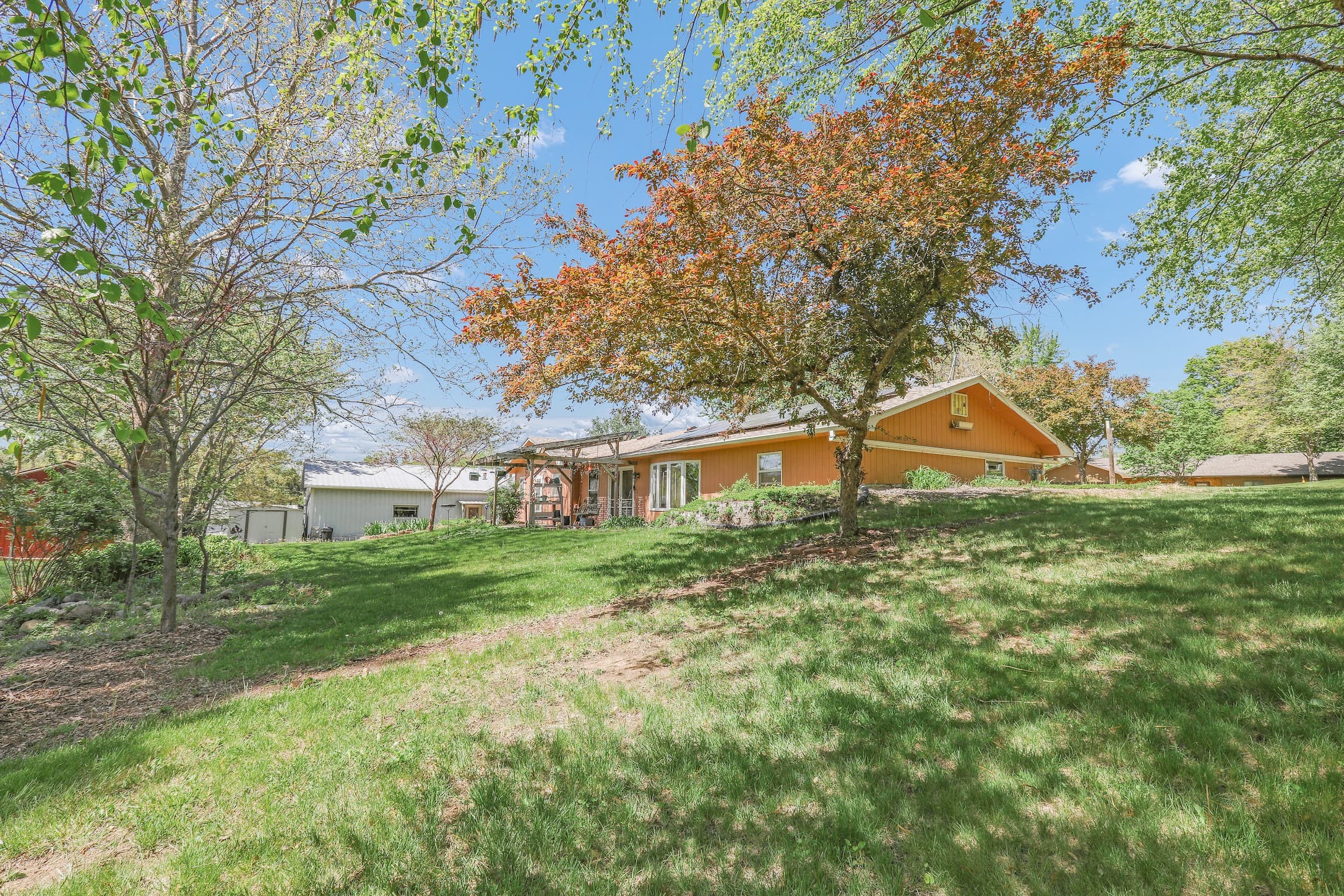 123 Timber Ridge Drive, Pella, Iowa image 3