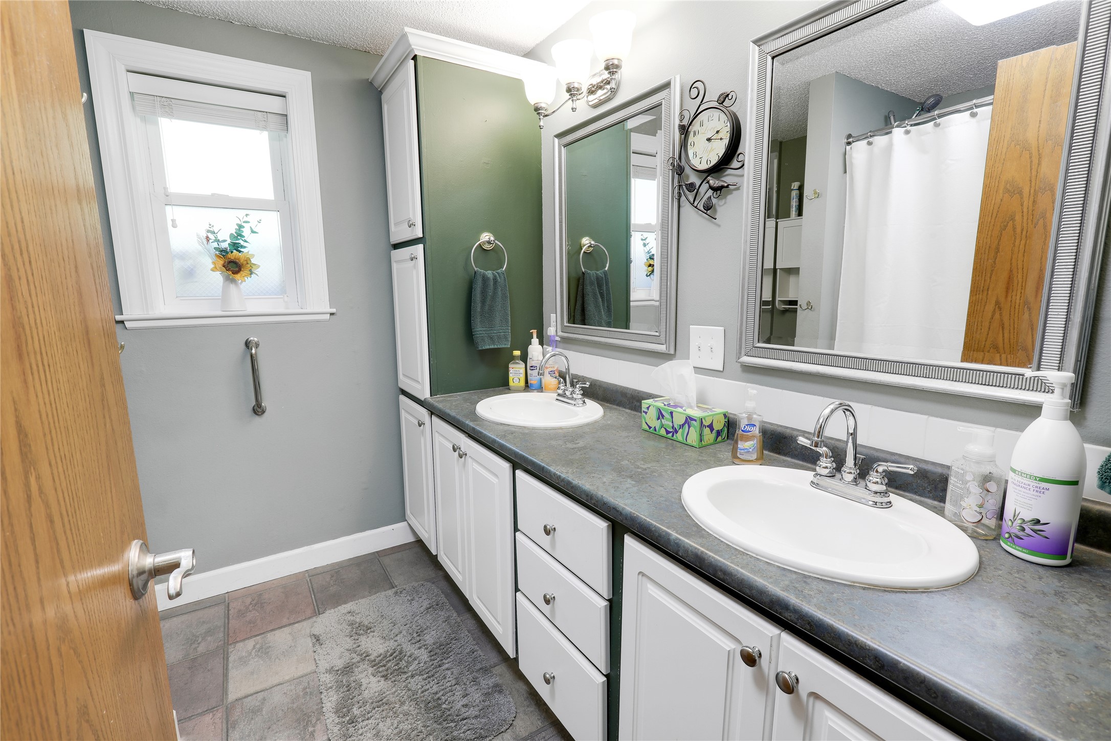 123 Timber Ridge Drive, Pella, Iowa image 22