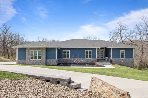 35837 Red Pine Court Earlham IA 50072