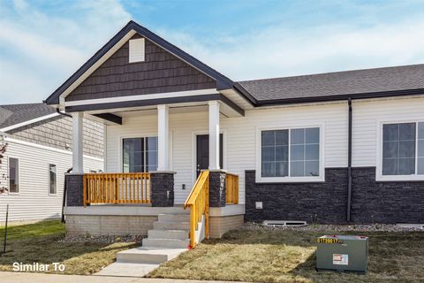 Condo For Sale - 908 Sawgrass Drive<br/> Warren County, Norwalk, IA 50211