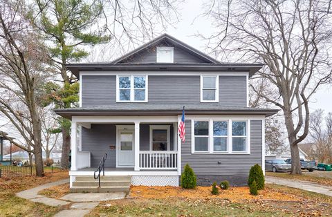 513 E Jefferson Street Winterset IA 50273